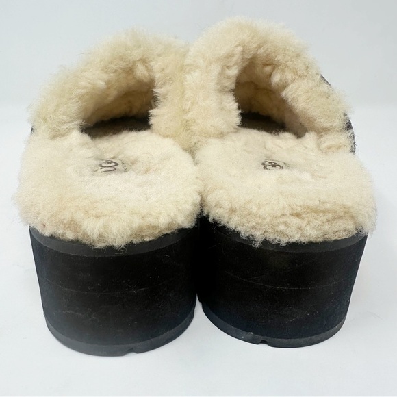 UGG Solvang Suede Clogs - Picture 5 of 8